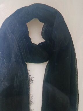 Black Lightweight Women's Scarf - Classic Accessory